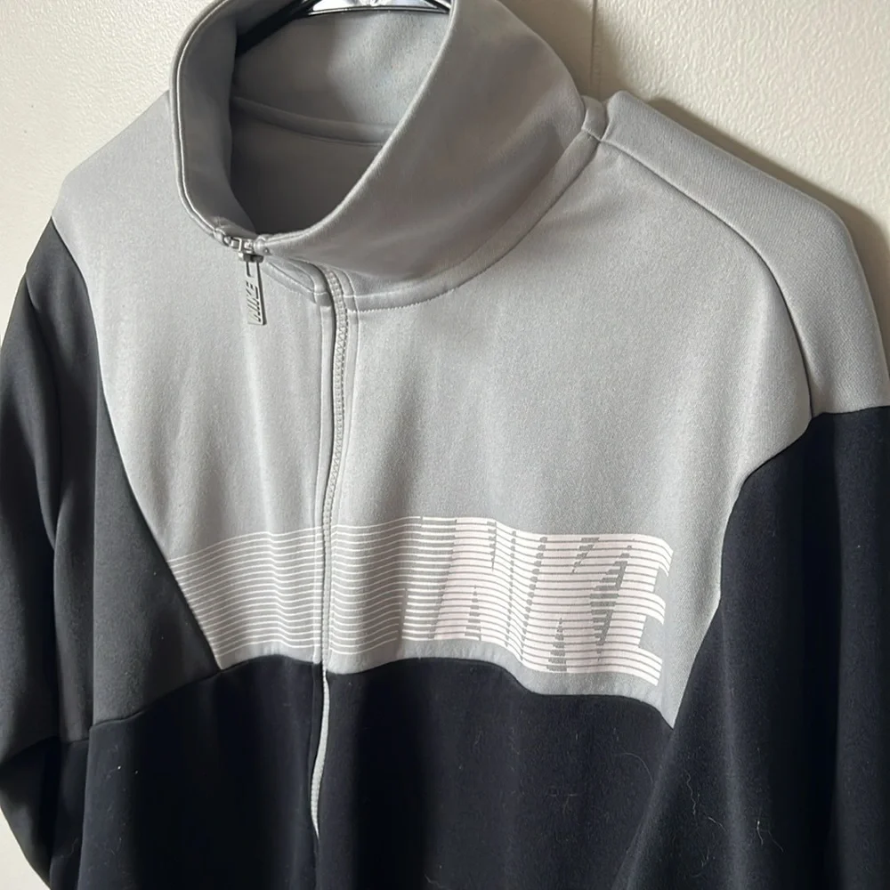 DS Nike Colorblock Track Jacket Mens XL Black/Grey